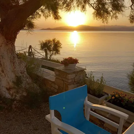 διαμέρισμα με θέα θαλασσα5 Apartment *